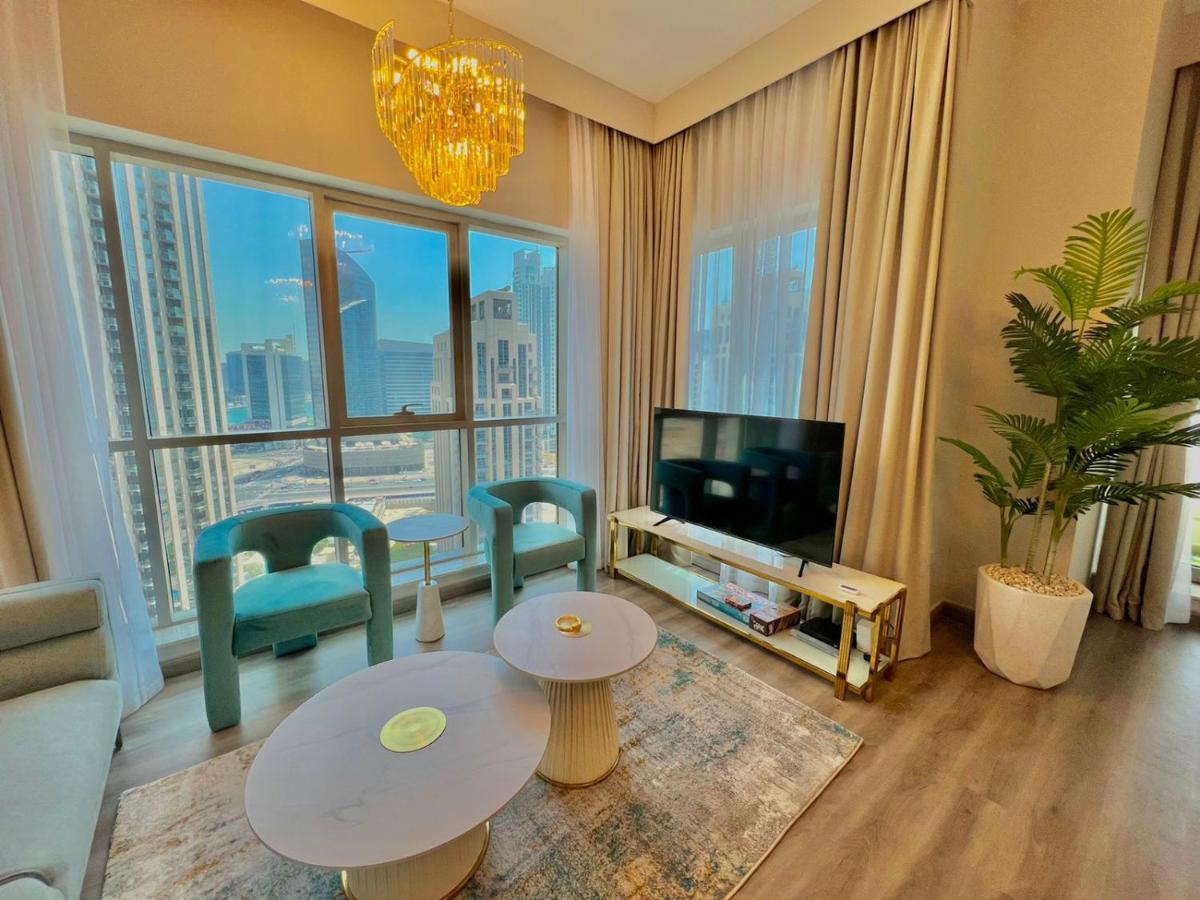 First Class 2Br With Burj Khalifa & Downtown View Dubai Exterior foto